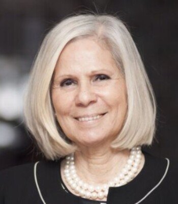 Profile picture of هيفاء أبو غزالة