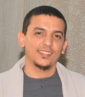 Profile picture of د براهيم بشلاغم