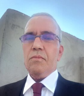 Profile picture of حسين سياسي