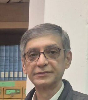 Profile picture of بابک فرزانه