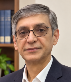 Profile picture of بابک فرزانه