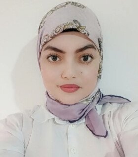 Profile picture of أحلام زيطاري