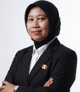 Profile picture of نانين سوميارنى