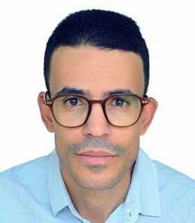 Profile picture of يوسف اعسيلة