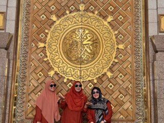 foto bagus dpn pintu nabawi ber3